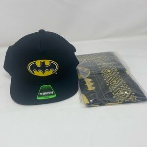 Boys youth NWT BATMAN SNAPBACK HAT w/bandanna